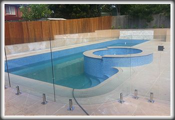 glass pool fencing