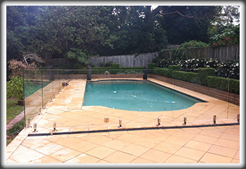 glass pool fencing