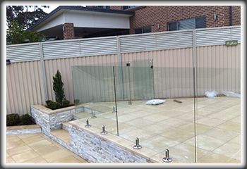 glass pool fencing