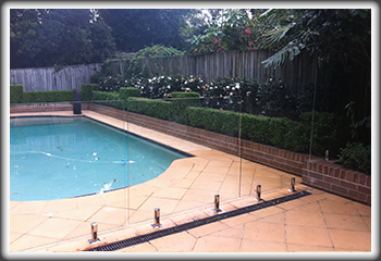 glass pool fencing